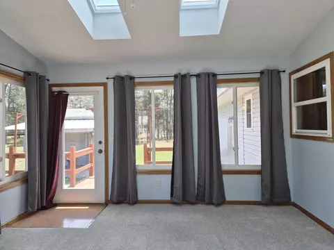 Living - 1799 S Stephan Bridge Rd, Grayling, MI 49738 photo 6 of 14
