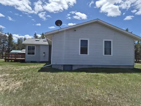 Exterior - 1799 S Stephan Bridge Rd, Grayling, MI 49738 photo 8 of 22