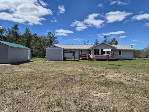 Exterior - 1799 S Stephan Bridge Rd, Grayling, MI 49738 photo 5 of 22