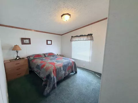Bedroom - 9518 Greenway Dr, Frederic, MI 49733 photo 6 of 9