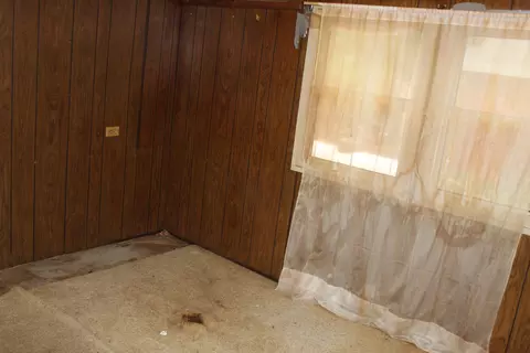 Bedroom - 9850 S Grayling Rd, Roscommon, MI 48653 photo 2 of 2