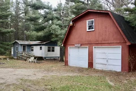 Exterior - 9850 S Grayling Rd, Roscommon, MI 48653 photo 2 of 4