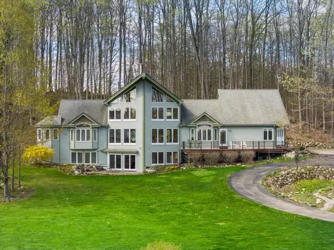 282 Blue Water Trl, Boyne City, MI 49712