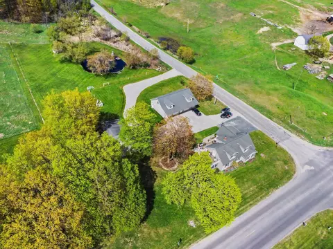 View/Area - 6987 E Beaverton Rd, Clare, MI 48617 photo 2 of 9