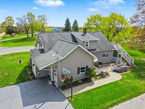 View/Area - 6987 E Beaverton Rd, Clare, MI 48617 photo 4 of 9
