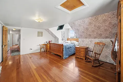Bedroom - 6987 E Beaverton Rd, Clare, MI 48617 photo 4 of 4