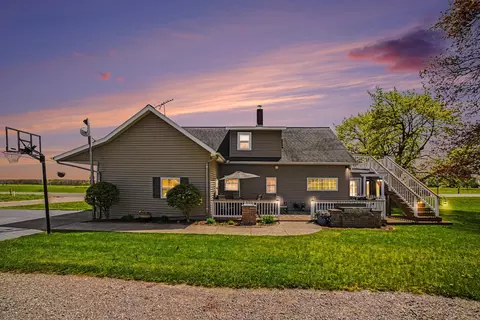 6987 E Beaverton Rd, Clare, MI 48617