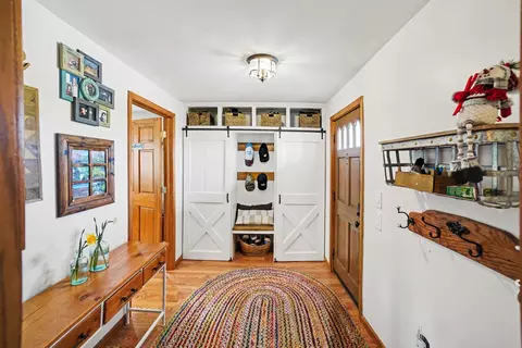 Entry Way - 6987 E Beaverton Rd, Clare, MI 48617 photo 2 of 2