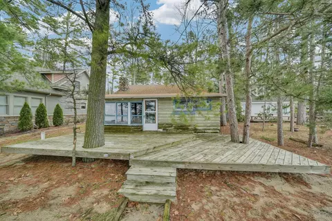 203 Sun St, Roscommon, MI 48653