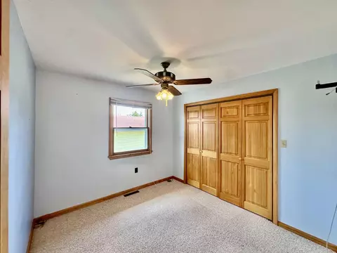 Bedroom - 4851 W North Down River Rd, Grayling, MI 49738 photo 1 of 3