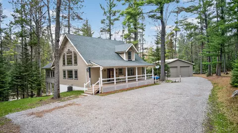 3935 Tara Ln, Grayling, MI 49738