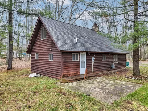 Exterior - 4100 W School Rd, Roscommon, MI 48653 photo 6 of 8