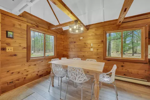 Dining - 4100 W School Rd, Roscommon, MI 48653 photo 2 of 4