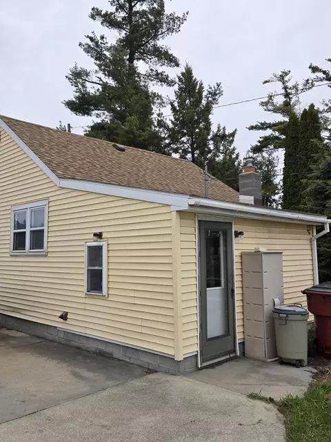 Exterior - 2129 Werth Rd, Alpena, MI 49707 photo 2 of 5