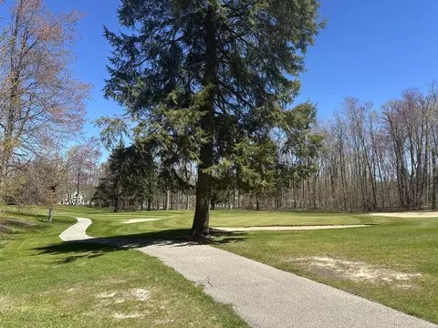 4925 Eastwind Way, Harbor Springs, MI 49740
