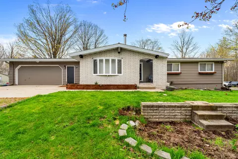 17182 Long Lake Hwy, Alpena, MI 49707