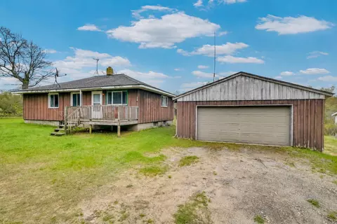 8108 E West Branch Rd, Saint Helen, MI 48656