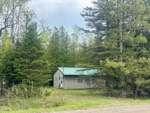 18578 N Allis Hwy, Onaway, MI 49765