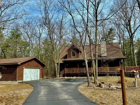 5019 Christopher Dr, Oscoda, MI 48750