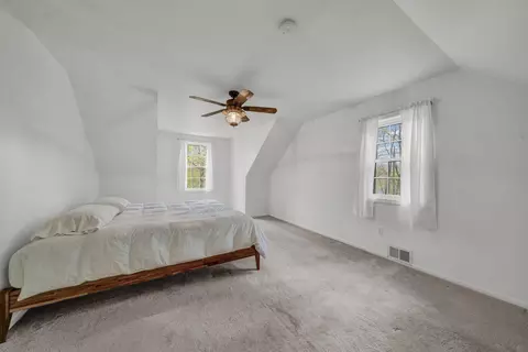 Bedroom - 240 Monroe Blvd, Roscommon, MI 48653 photo 3 of 7