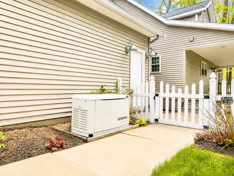 Exterior - 240 Monroe Blvd, Roscommon, MI 48653 photo 9 of 13