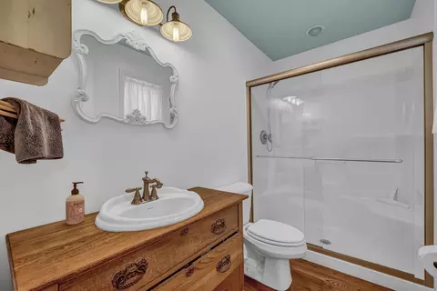 Bath - 240 Monroe Blvd, Roscommon, MI 48653 photo 1 of 2