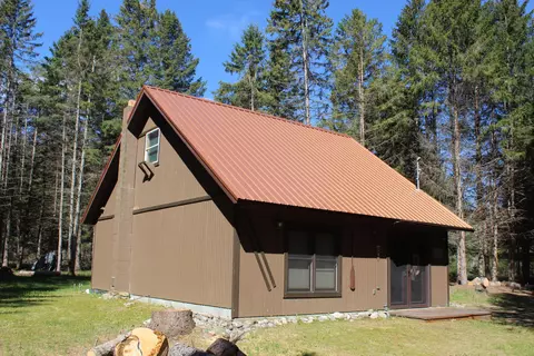 8749 Twin Bridge Rd, Grayling, MI 49738
