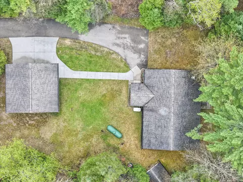 View/Area - 1758 Dewitt Trl, Roscommon, MI 48653 photo 2 of 13