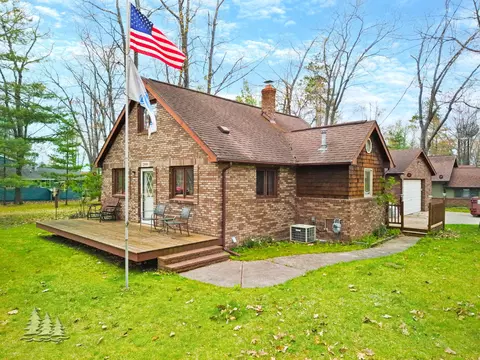 2980 Boulan Rd, Lewiston, MI 49756