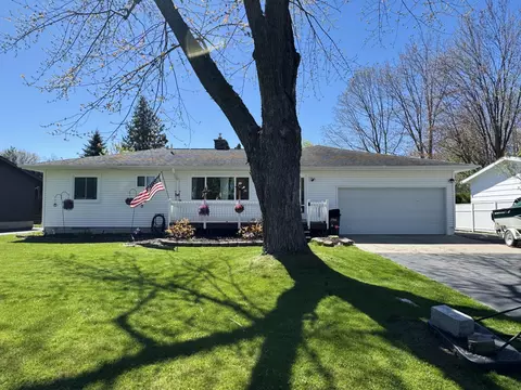 536 Brentwood Dr, Alpena, MI 49707