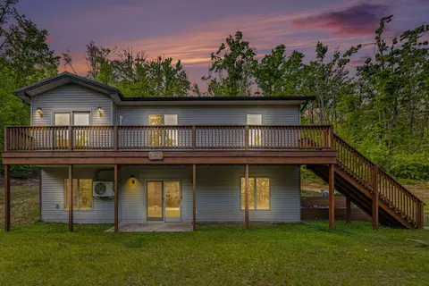 2327 Watson Hills Trl, Vanderbilt, MI 49795