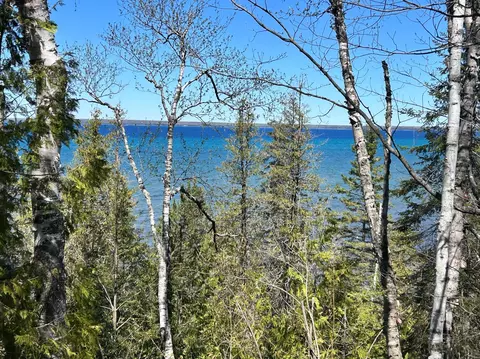 Lot 4 W Us 23 Highway #4, Cheboygan, MI 49721