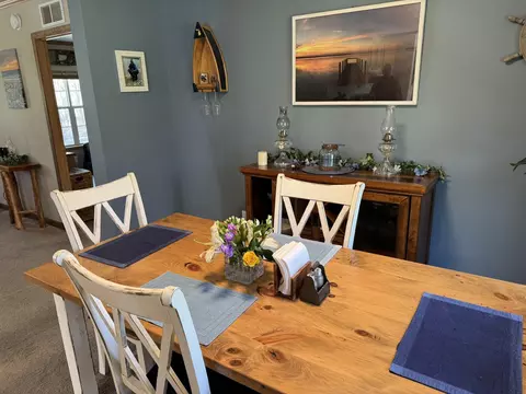 Dining - 6708 Tremble Trl, Pellston, MI 49769 photo 1 of 3
