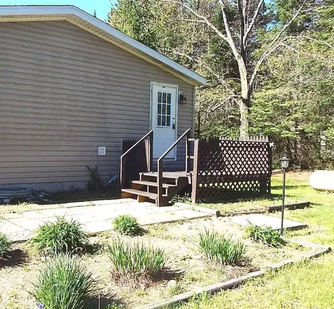 Exterior - 2389 W Maplehurst Dr, Roscommon, MI 48653 photo 4 of 14