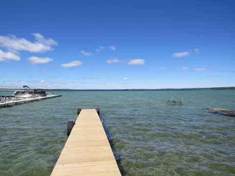 View/Area - 2389 W Maplehurst Dr, Roscommon, MI 48653 photo 1 of 1