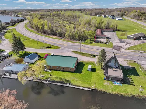 8848 State Ave, Houghton Lake, MI 48629