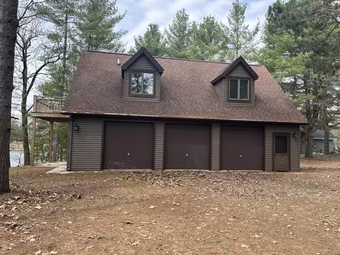 1327 N Shore Dr, Gaylord, MI 49735