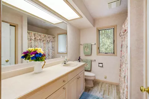 Bath - 4457 E Burt Lake Rd, Cheboygan, MI 49721 photo 5 of 5