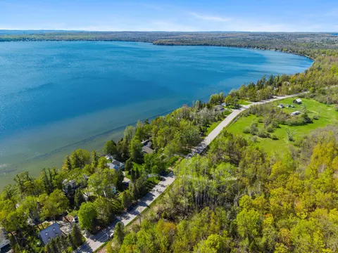 View/Area - 4457 E Burt Lake Rd, Cheboygan, MI 49721 photo 6 of 17