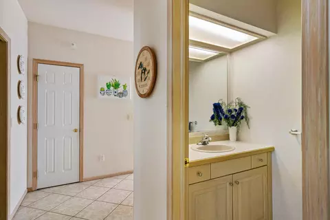 Entry Way - 4457 E Burt Lake Rd, Cheboygan, MI 49721 photo 2 of 5