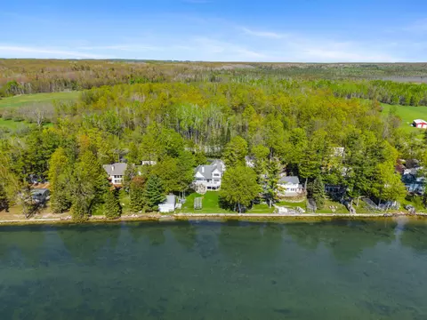 View/Area - 4457 E Burt Lake Rd, Cheboygan, MI 49721 photo 9 of 17