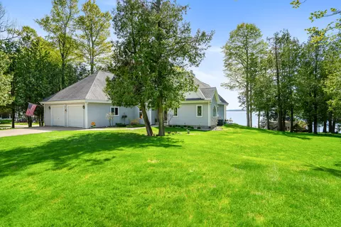 Exterior - 4457 E Burt Lake Rd, Cheboygan, MI 49721 photo 5 of 15