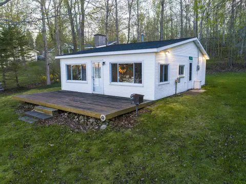 20745 S Us-23 Hwy, Presque Isle, MI 49777
