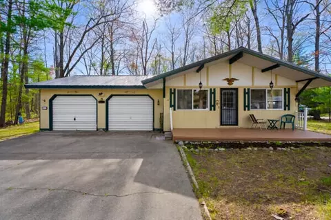 1570 E College Dr, Lewiston, MI 49756