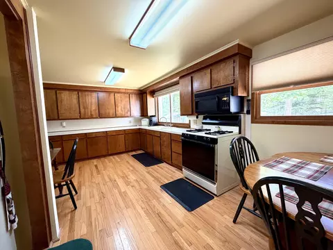Kitchen - 332 Pingree St, Roscommon, MI 48653 photo 1 of 5
