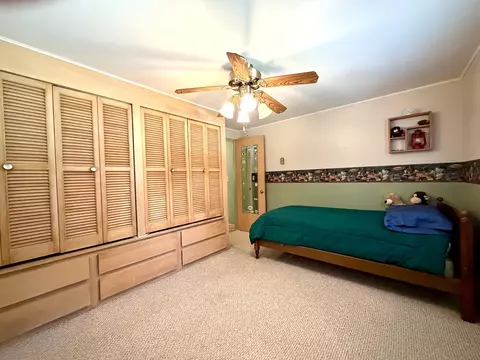 Bedroom - 332 Pingree St, Roscommon, MI 48653 photo 1 of 4