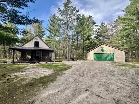 2410 N Manistee River Rd, Grayling, MI 49738