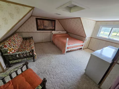 Bedroom - 2056 E Miller Rd, Fairview, MI 48621 photo 4 of 5