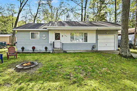 11976 Military Rd, Roscommon, MI 48653