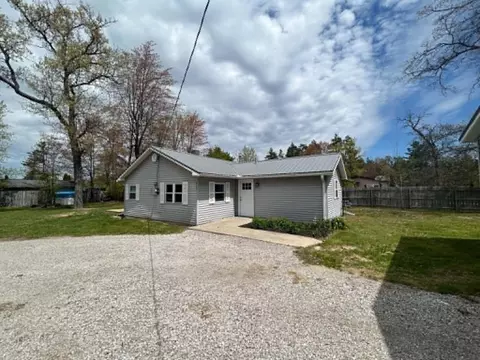 Exterior - 413 S Randall Ave, Mio, MI 48647 photo 2 of 3